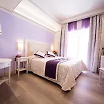Regina 4* アラッシオ