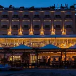Regina 4*