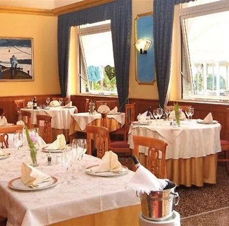 Hotel Regina 4*