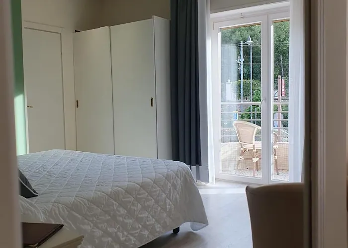 酒店 里贾纳酒店 4*