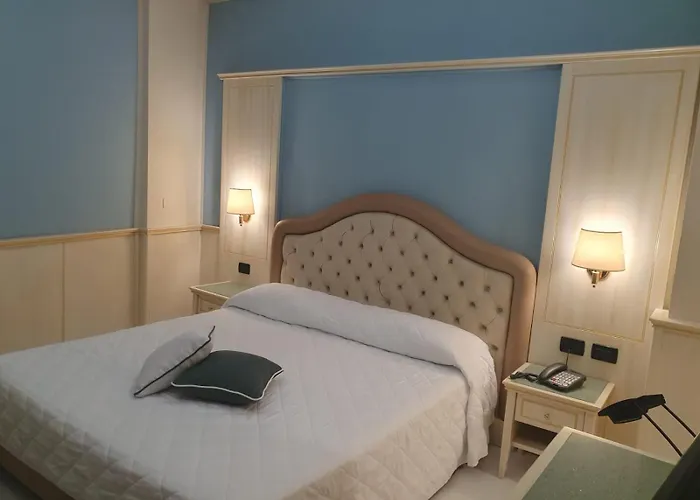 里贾纳酒店 4* 阿拉西奥