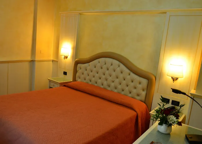 Hotell Regina 4*